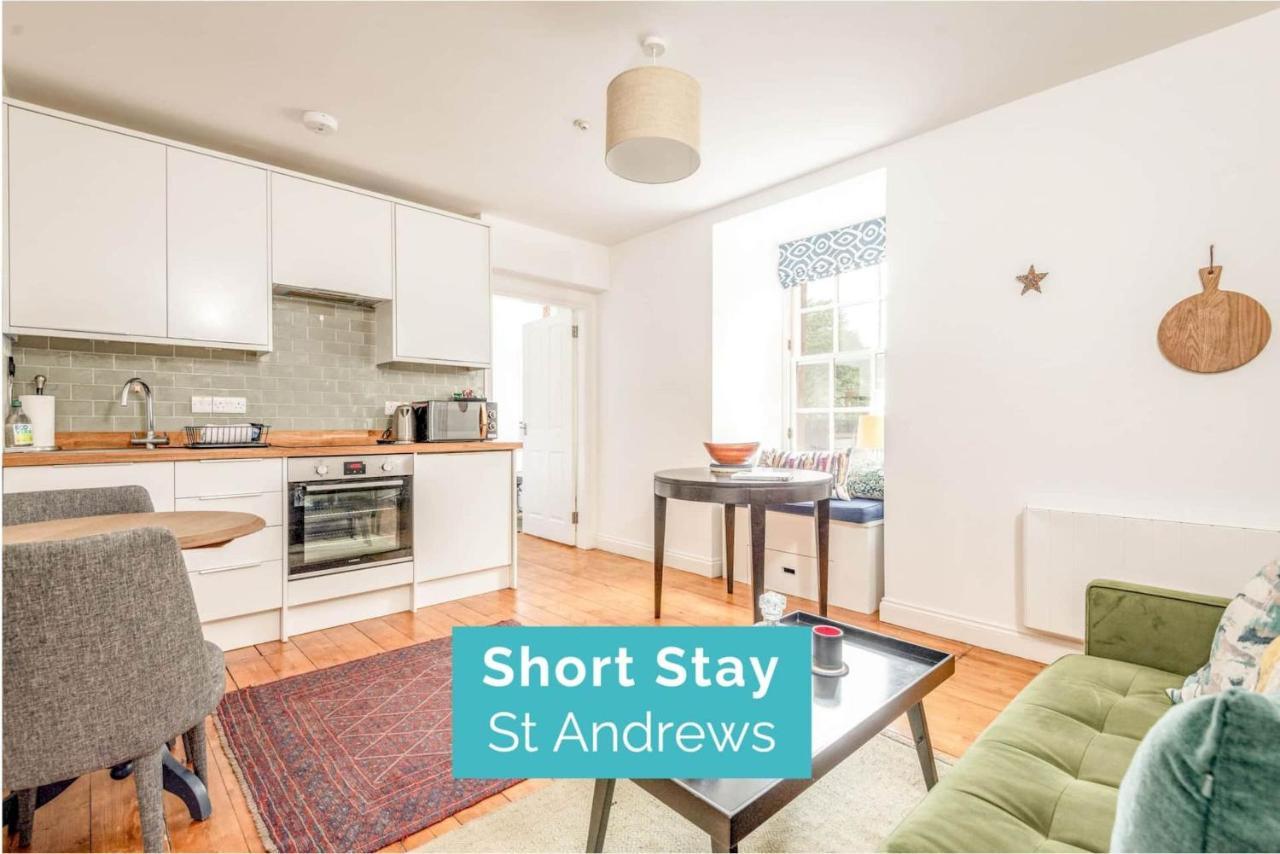 Central 2 Bedroom Apartment - South Street - St Andrews Exterior photo